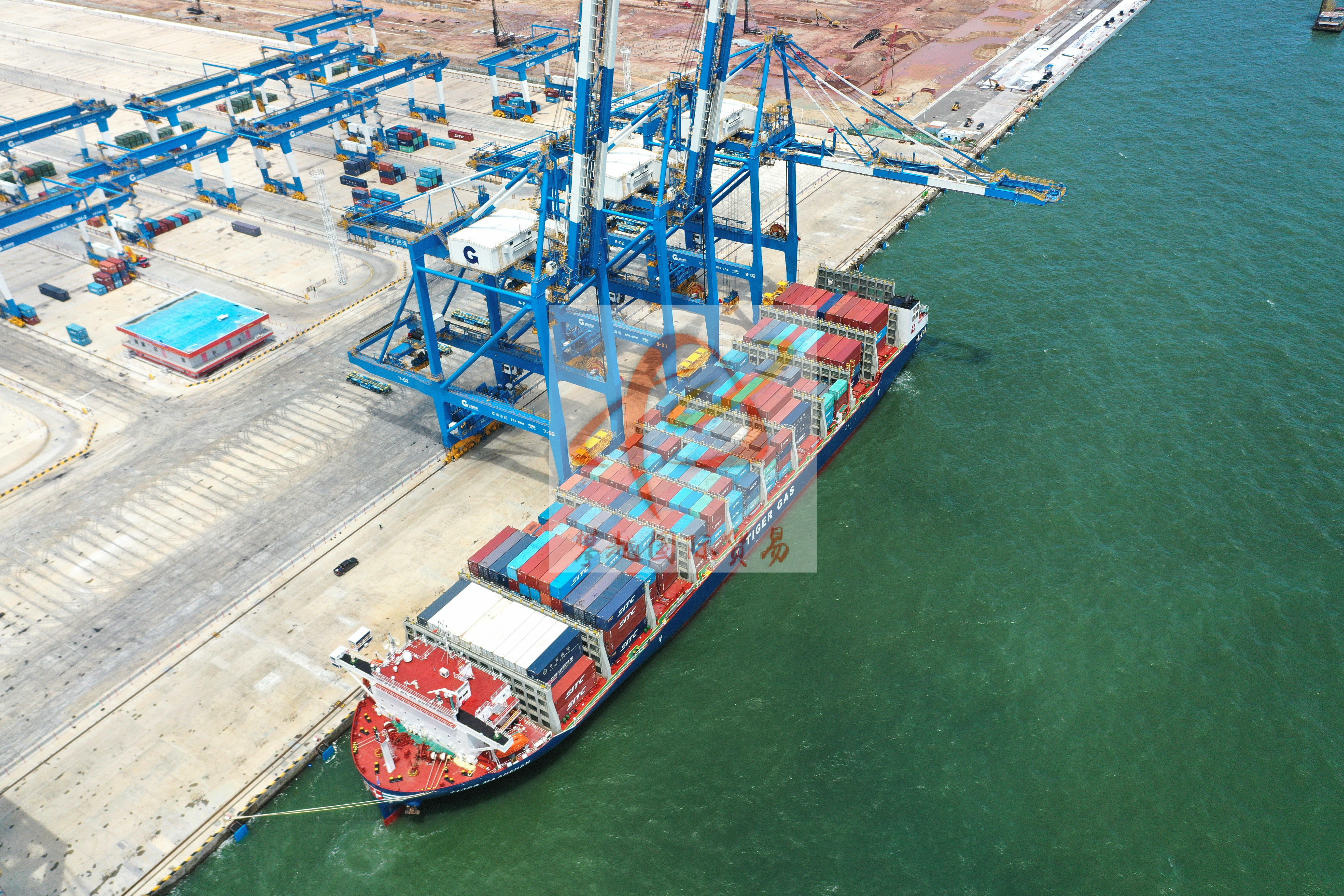 广州黄埔港帽子出口清关_海运订舱代办